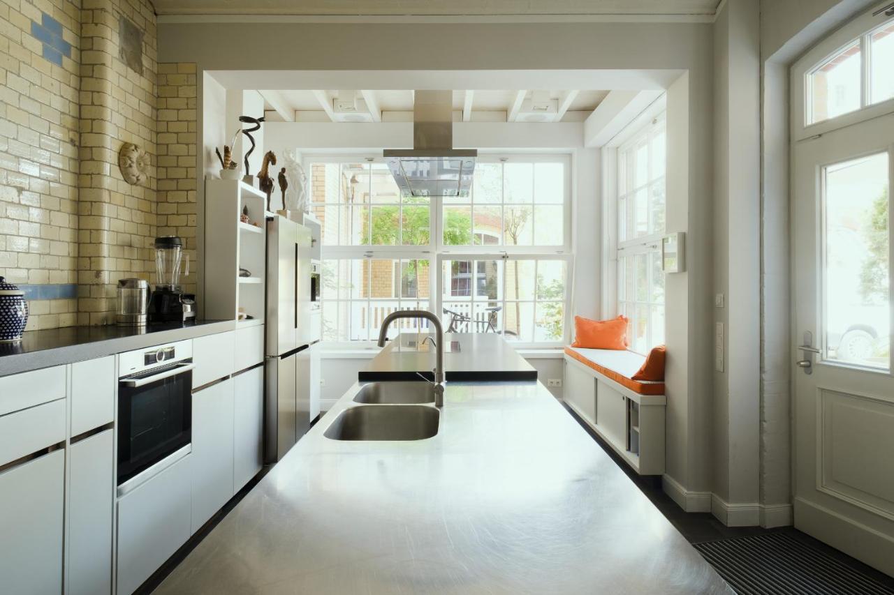 Weinberg 5 By Suite030 *
